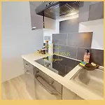 Nid Des Vosges - Cozy, Balcony, Queen Size Bed & Centre *